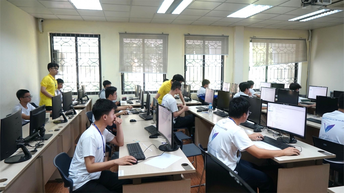 Thông qua VOAI, ban tổ chức kỳ vọng sẽ phát hiện và khơi dậy các tài năng AI trẻ, sớm bồi dưỡng thành đội ngũ chuyên gia tương lai, đồng thời truyền cảm hứng học tập, sáng tạo tới cộng đồng học sinh trên cả nước