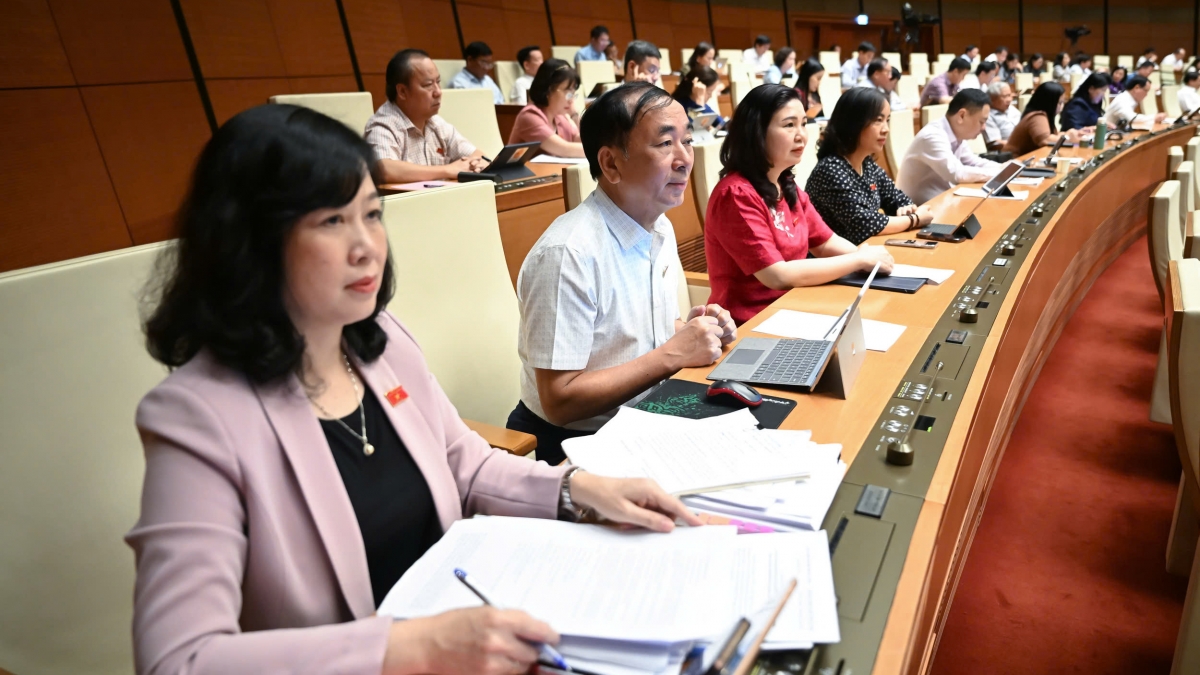 Sáng 18-6, Quốc hội Thảo luận ở hội trường về Kinh tế Xã hội. Ảnh: quochoi.vn