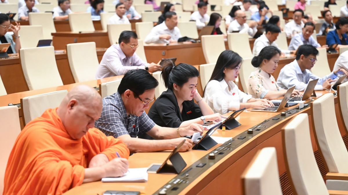 Sáng 13-6, Quốc hội Thảo luận ở hội trường về dự kiến Chương trình giám sát của Quốc hội năm 2026.
Ảnh: quochoi.vn