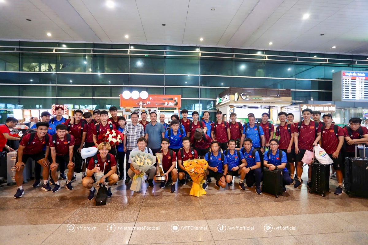 Các tuyển thủ U23 Việt Nam tại sân bay Tân Sơn Nhất (TP.HCM)
ảnh: VFF