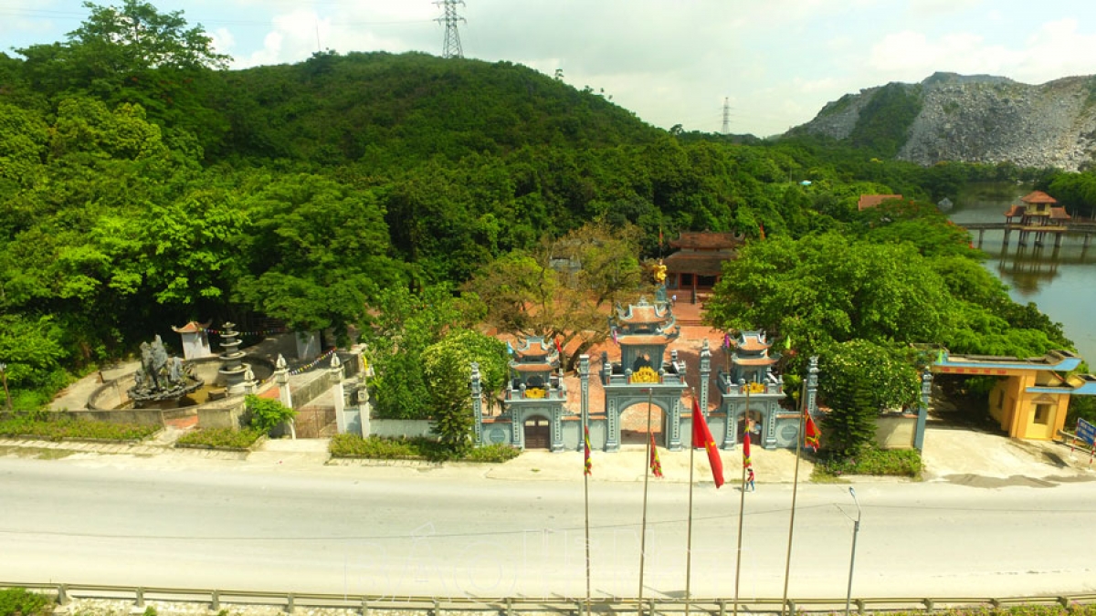 Cụm di tích Căn cứ Lạt Sơn, đền thờ Nữ tướng Lê Chân. Nguồn: Bao Hà Nam online