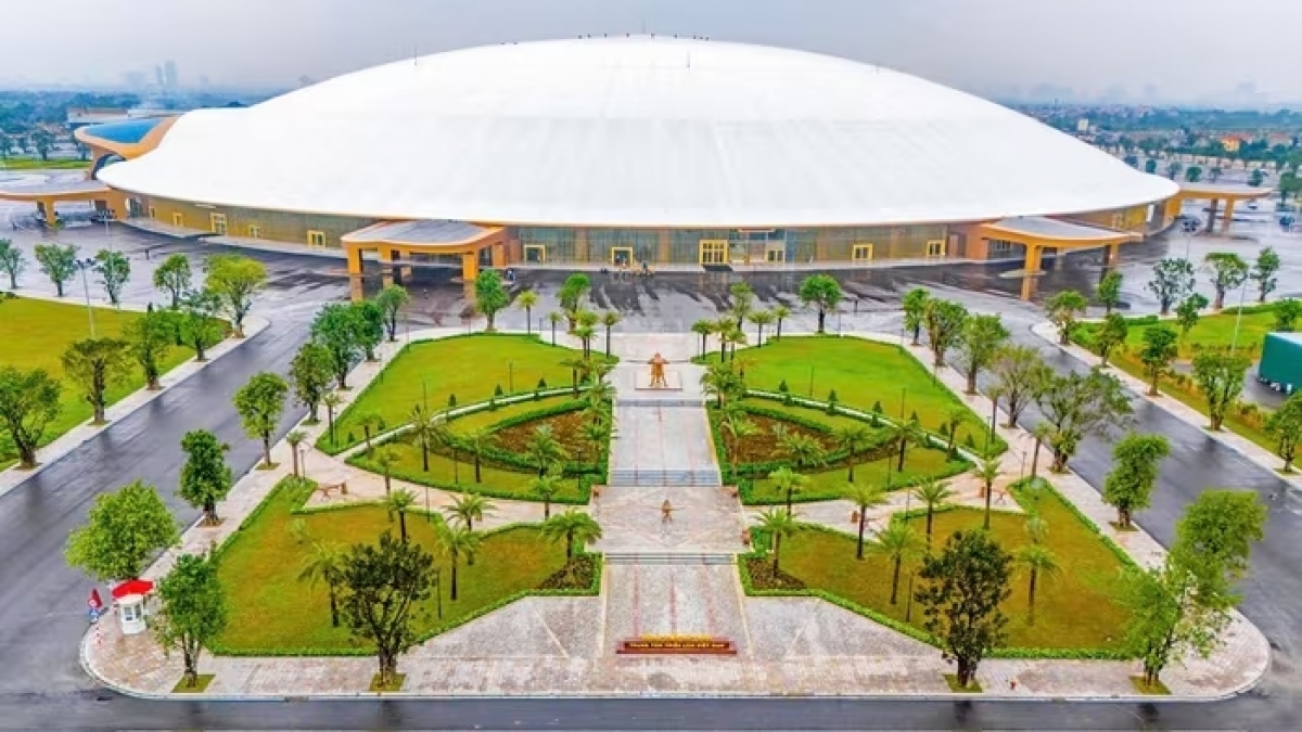 Không gian trưng bày triển lãm sử dụng toàn bộ diện tích trong nhà và ngoài trời của Trung tâm Triển lãm Quốc gia (Đông Anh cũ, TP Hà Nội). (Ảnh: Báo Tin tức và Dân tộc)