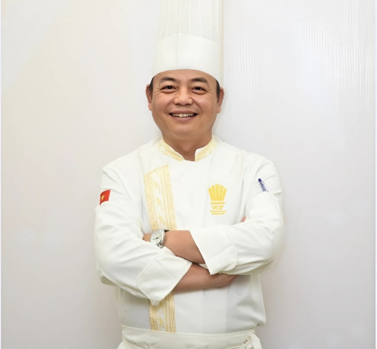 Đầu bếp Dương Văn Hùng, Chủ tịch Hội đầu bếp Hoàng Gia (Ảnh: NVCC)