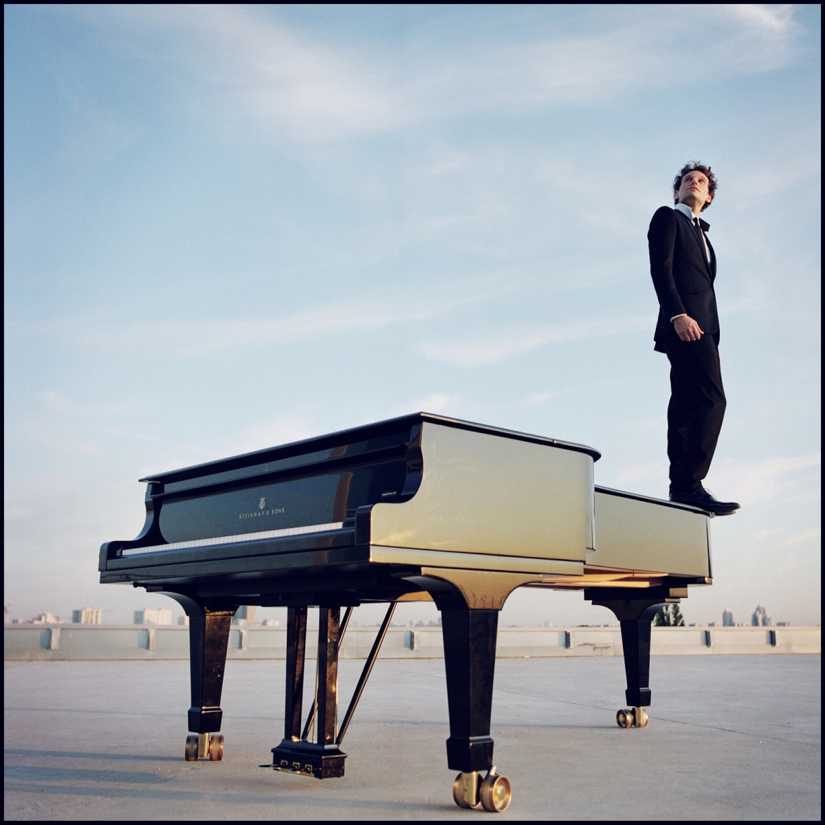 David Greilsammer đã được trao Giải Grammy và Giải thưởng Sáng tạo Classical: NEXT dành cho các dự án sáng tạo trong lĩnh vực âm nhạc cổ điển. Ảnh: Viện Pháp tại Hà Nội