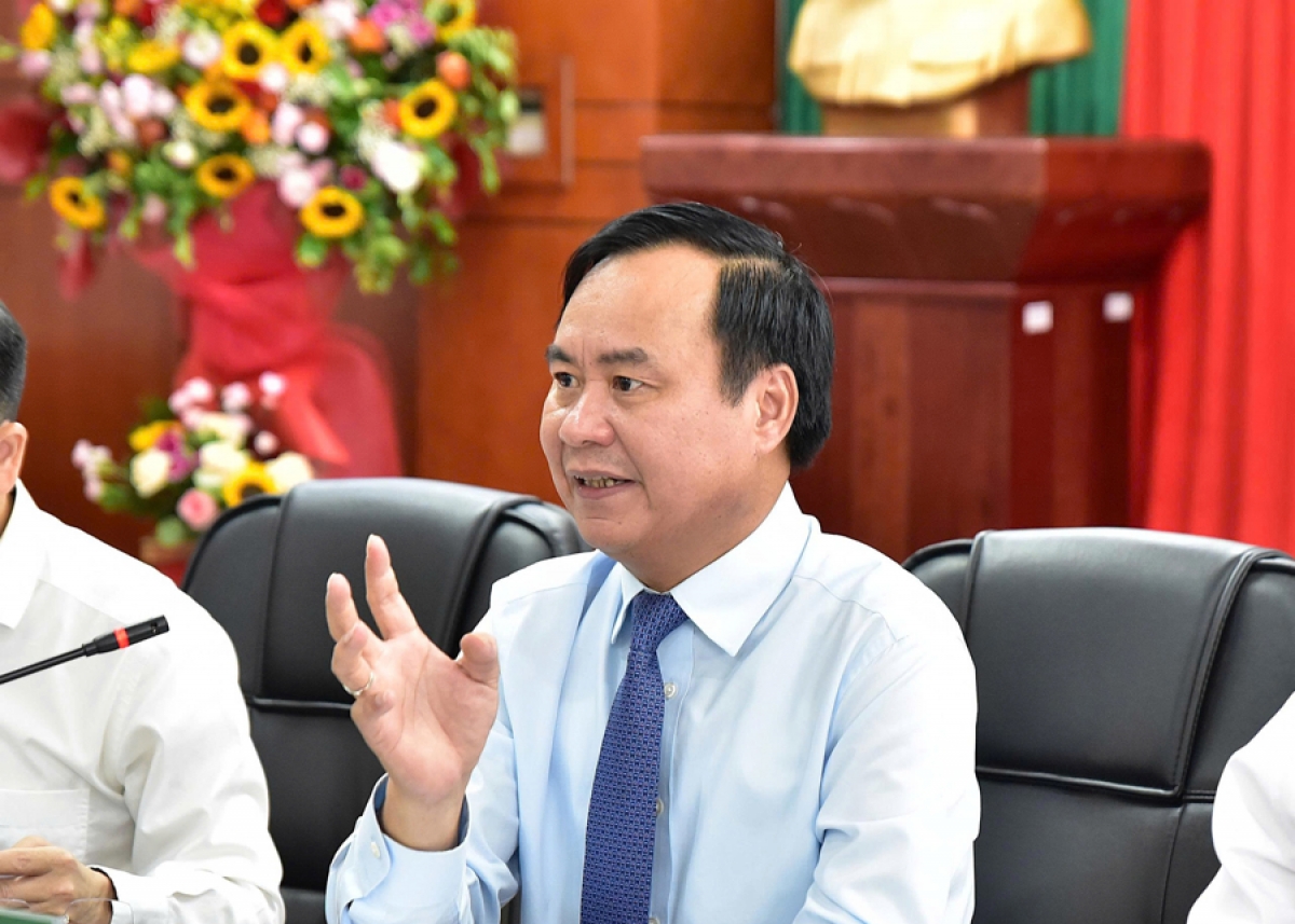 Thứ trưởng Bộ Nông nghiệp và Môi trưởng Võ Văn Hưng phát biểu tại cuộc họp báo
- Ảnh: Hoài Thơ