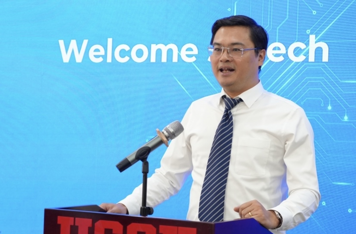 TS Đặng Văn Huấn, Phó vụ trưởng Vụ GD Đại học, Bộ GD-ĐT phát biểu tại Tọa đàm (Ảnh : Thu Lương)