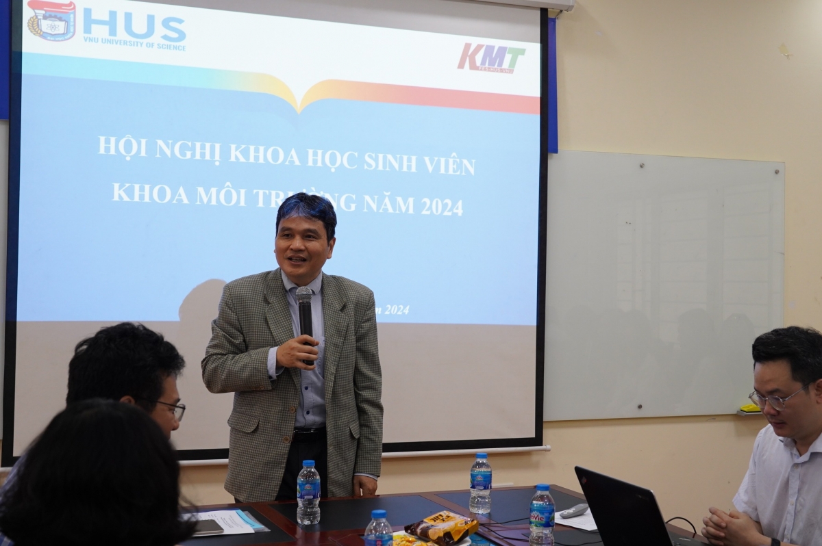 GS.TS Trần Quốc Bình, phó hiệu trưởng trường ĐH Khoa học Tự nhiên ĐH Quốc gia Hà Nội
( Ảnh: Nhà trường CC )