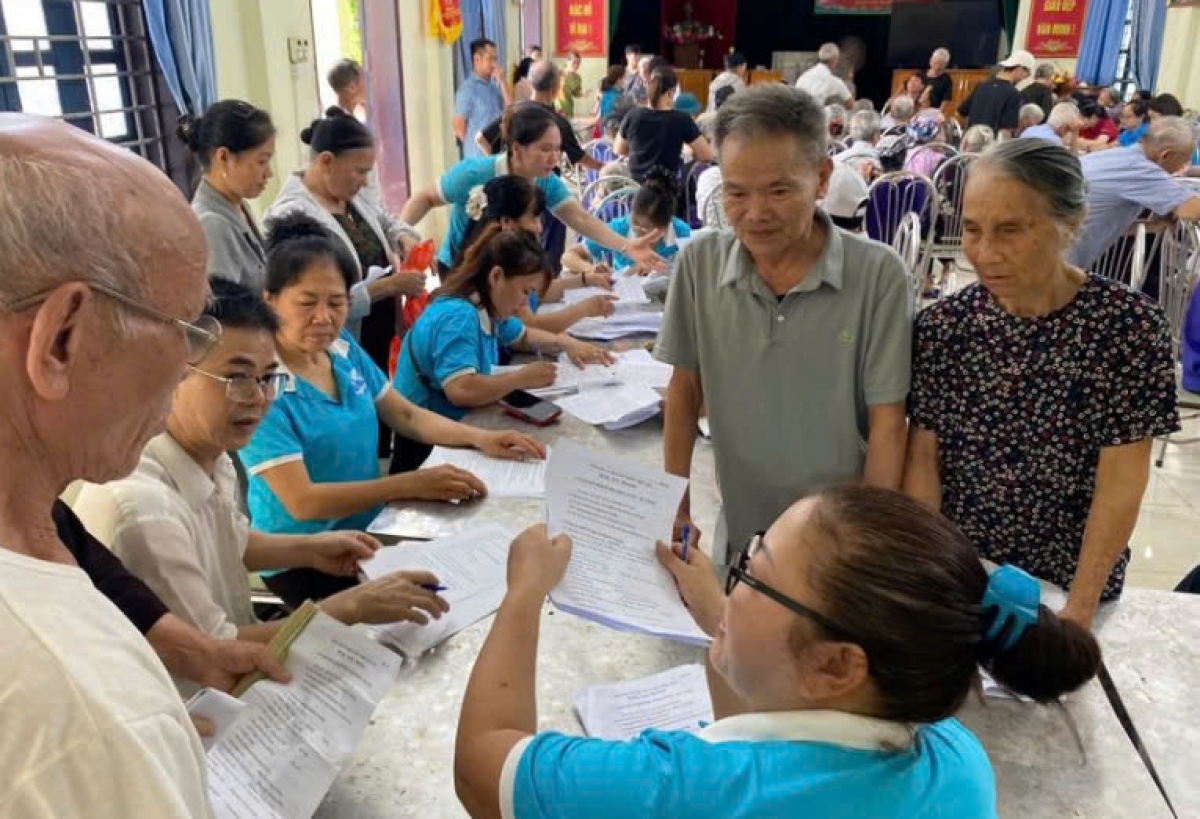 Chủ tịch Hội Người cao tuổi cấp xã nghỉ việc do sáp nhập được hưởng trợ cấp
(Nguồn: Báo Nhân dân)