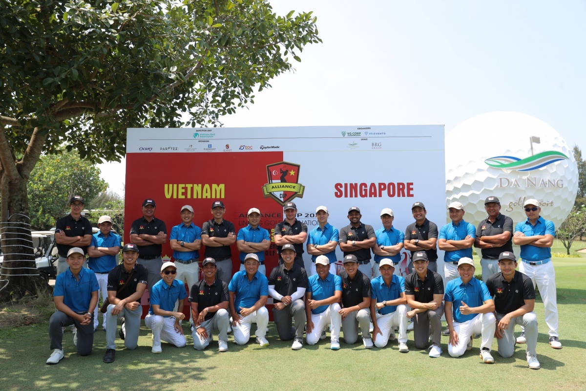 Các golfer tham dự giải đối kháng quốc tế Việt Nam - Singapore 2024 (ảnh: VGA)