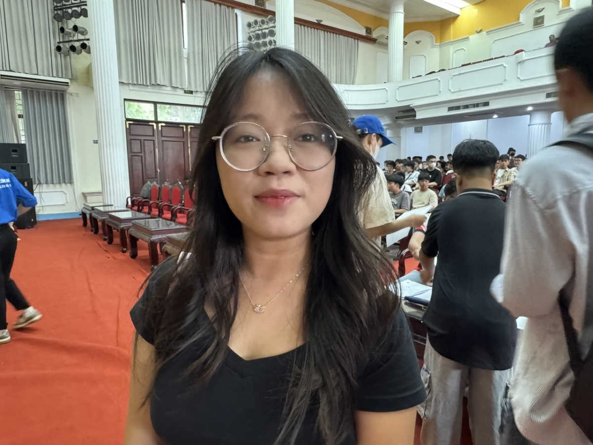 Trần Thùy Linh tân sinh viên ngành Khoa học máy tính trường ĐH Công nghệ - ĐHQGHN
Ảnh: Thu Lương