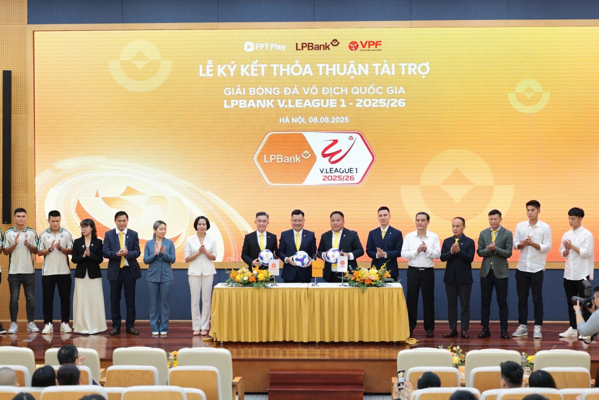 Ngân hàng LPBank ký kết thỏa thuận hợp tác với Tập đoàn FPT (ảnh: BTC)