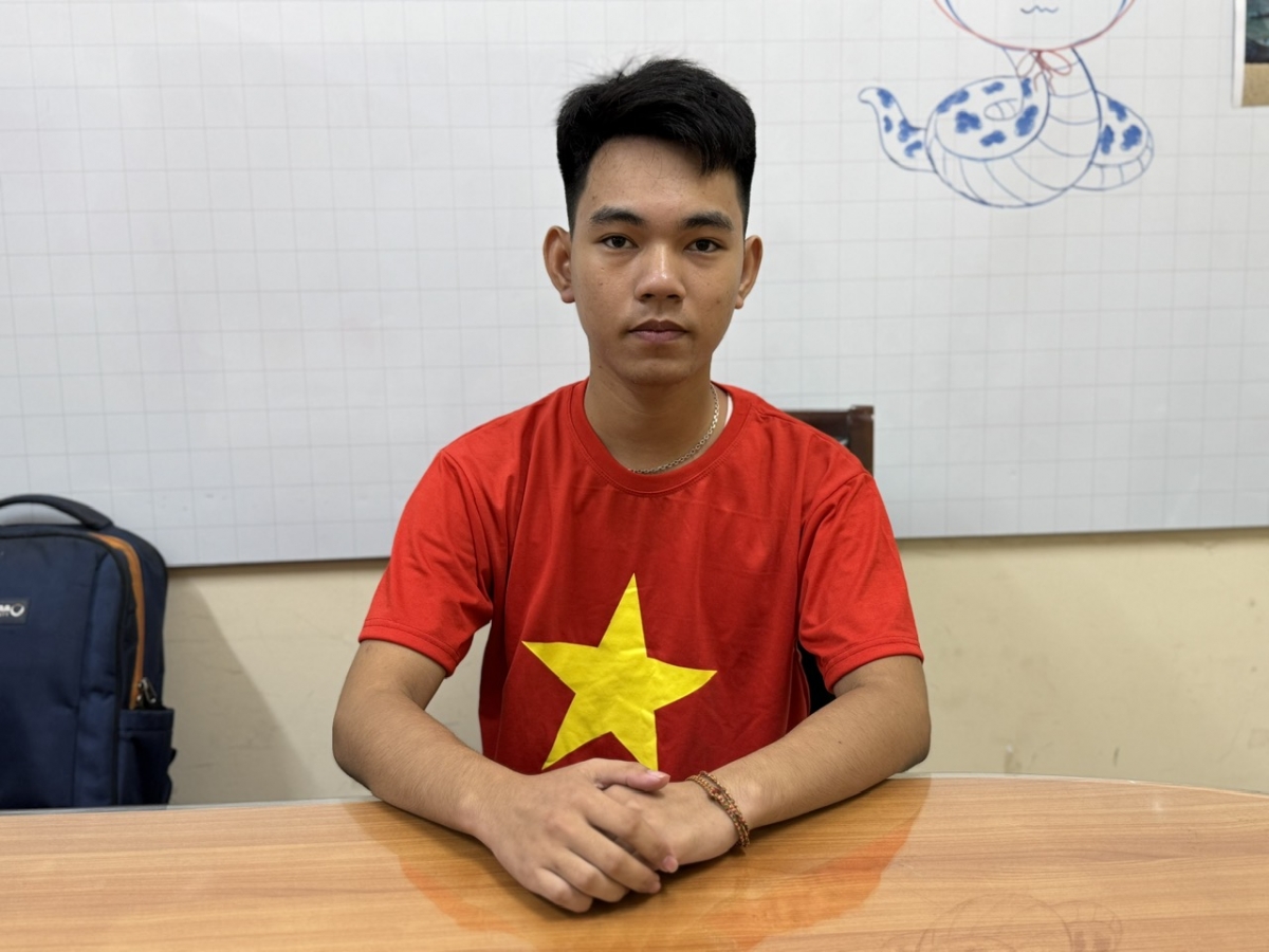 Nguyễn Thanh Bình tân sinh viên khoa Địa lý trường ĐH Khoa học Tự nhiên ĐHQGHN
Ảnh: Thu Lương