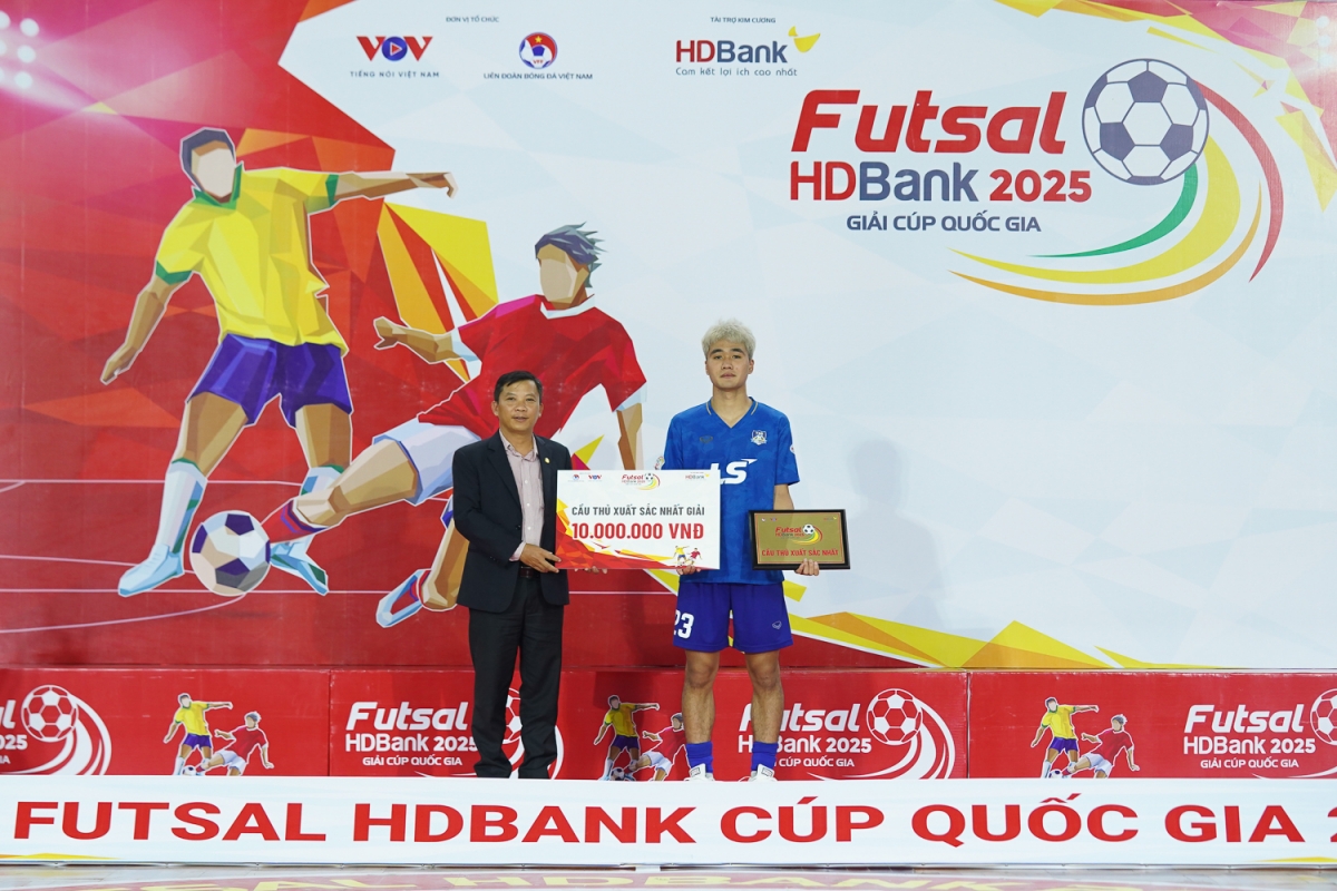 Danh hiệu Cầu thủ xuất sắc nhất được trao cho Nguyễn Đa Hải (CLB Thái Sơn Bắc). (Ảnh: BTC)