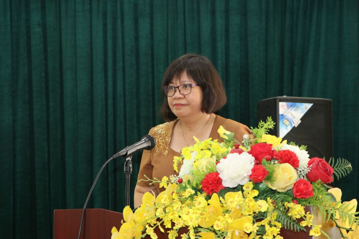 TS. Nguyễn Thị Anh Thu, Phó Hiệu trưởng Trường Đại học Y Dược, ĐHQGHN phát biểu tại chương trình (Ảnh: Trường ĐH Y dược)