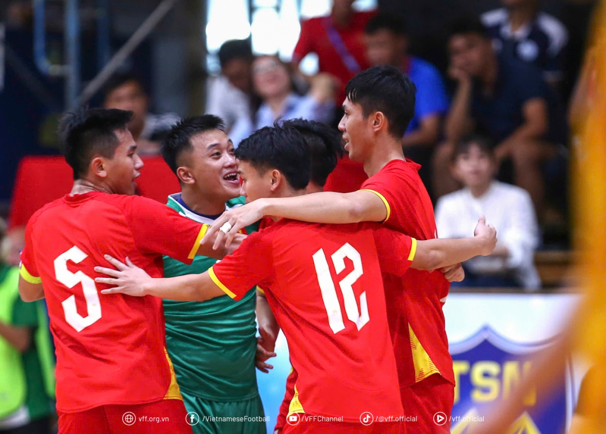 Tuyển futsal Việt Nam tập trung với 20 cầu thủ để dự vòng loại futsal châu Á (ảnh: VFF)