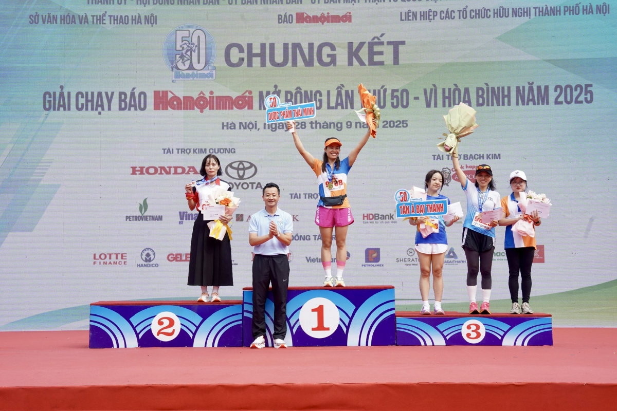 Các VĐV tranh tài nhiều nội dung chạy phong trào và nâng cao
(ảnh: BTC)