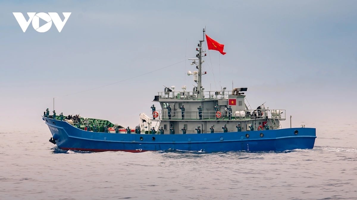 Lực lượng Dân quân biển cũng tham gia Lễ diễu binh tàu.