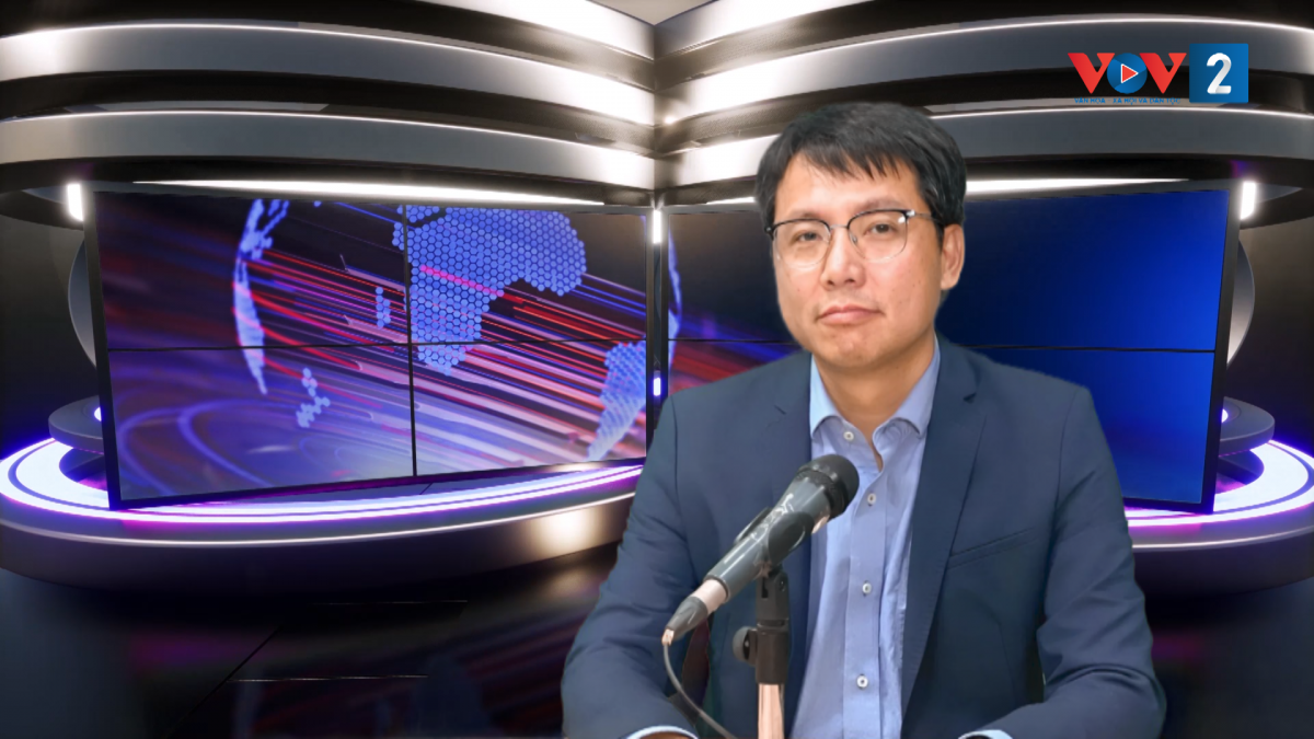 Ông Trương Đức Lượng, Chủ tịch Hội đồng quản trị Công ty An ninh mạng Việt Nam (VSEC) chia sẻ tại phòng thu VOV2