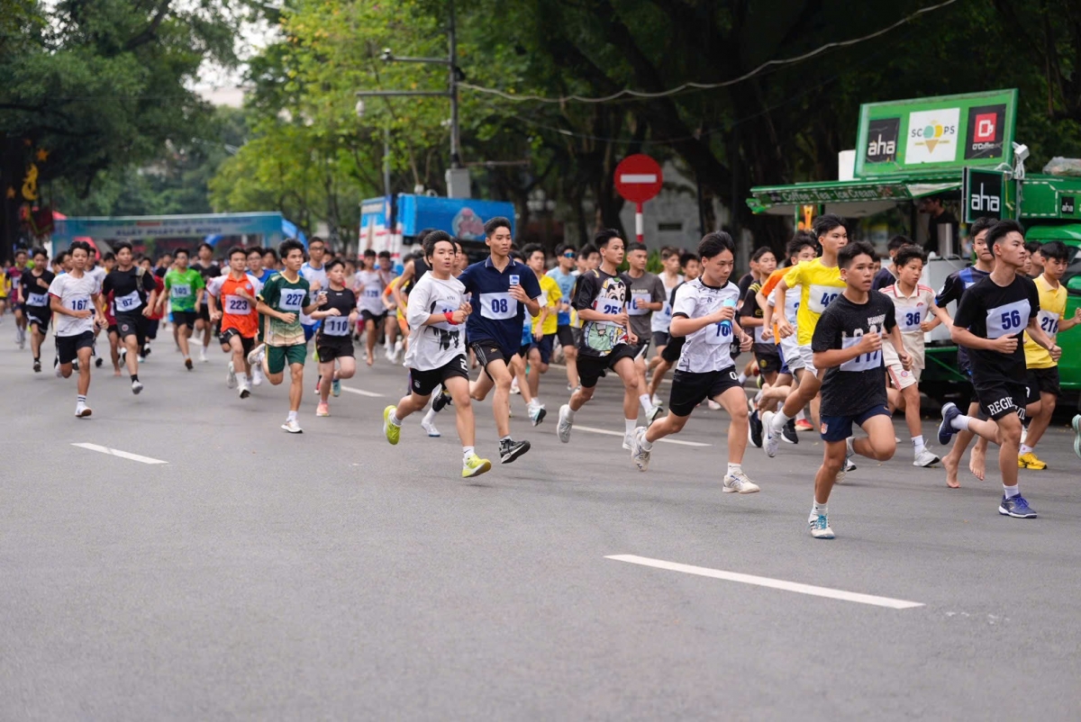 Hơn 3000 VĐV tham dự Chung kết giải chạy báo Hà Nội mới 2025
(ảnh: BTC)