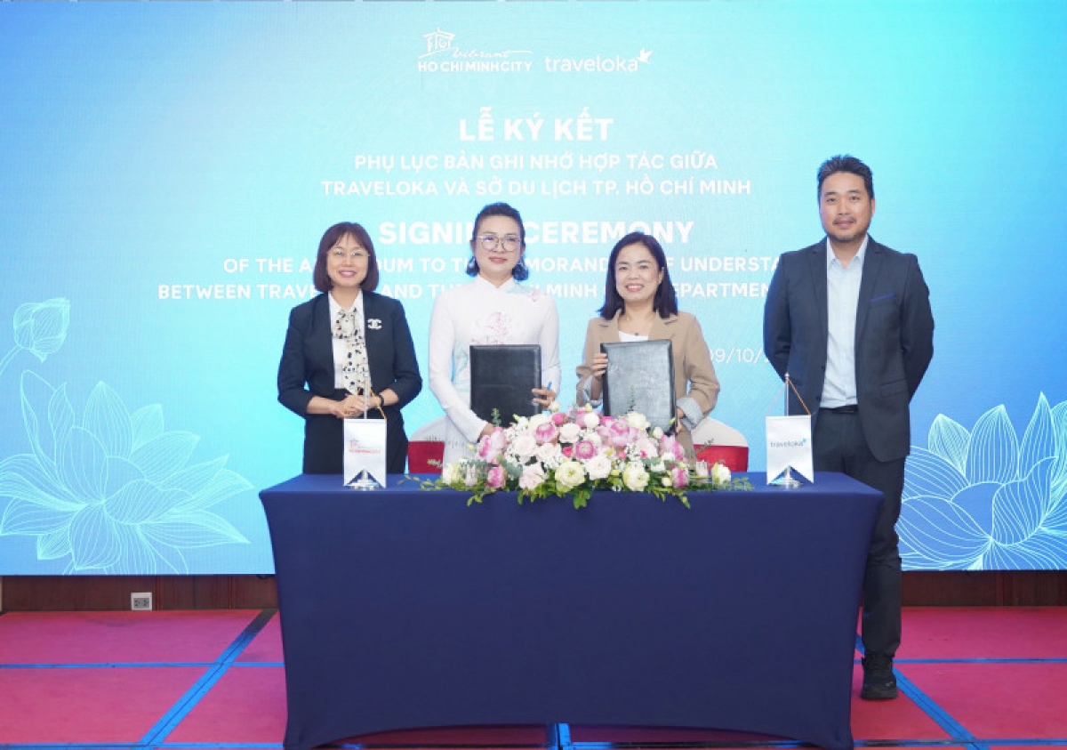 Lễ ký kết Phụ lục Bản ghi nhớ hợp tác giữa Traveloka và Sở Du lịch TP. Hồ Chí Minh. Ảnh: Traveloka