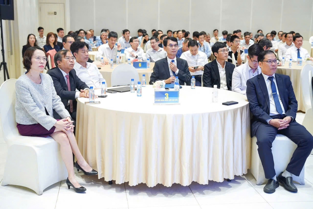 Các đại biểu tham dự Hội nghị (Ảnh: Trường Đại học Bách Khoa ĐHQGTPHCM cung cấp)