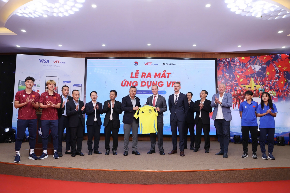 LĐBĐ Việt Nam chính thức ra mắt ứng dụng VFF gắn kết người hâm mộ (ảnh: VFF)