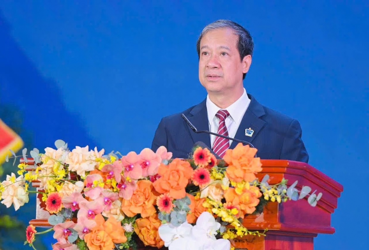 Bộ trưởng Bộ GD-ĐT Nguyễn Kim Sơn phát biểu tại buổi lễ