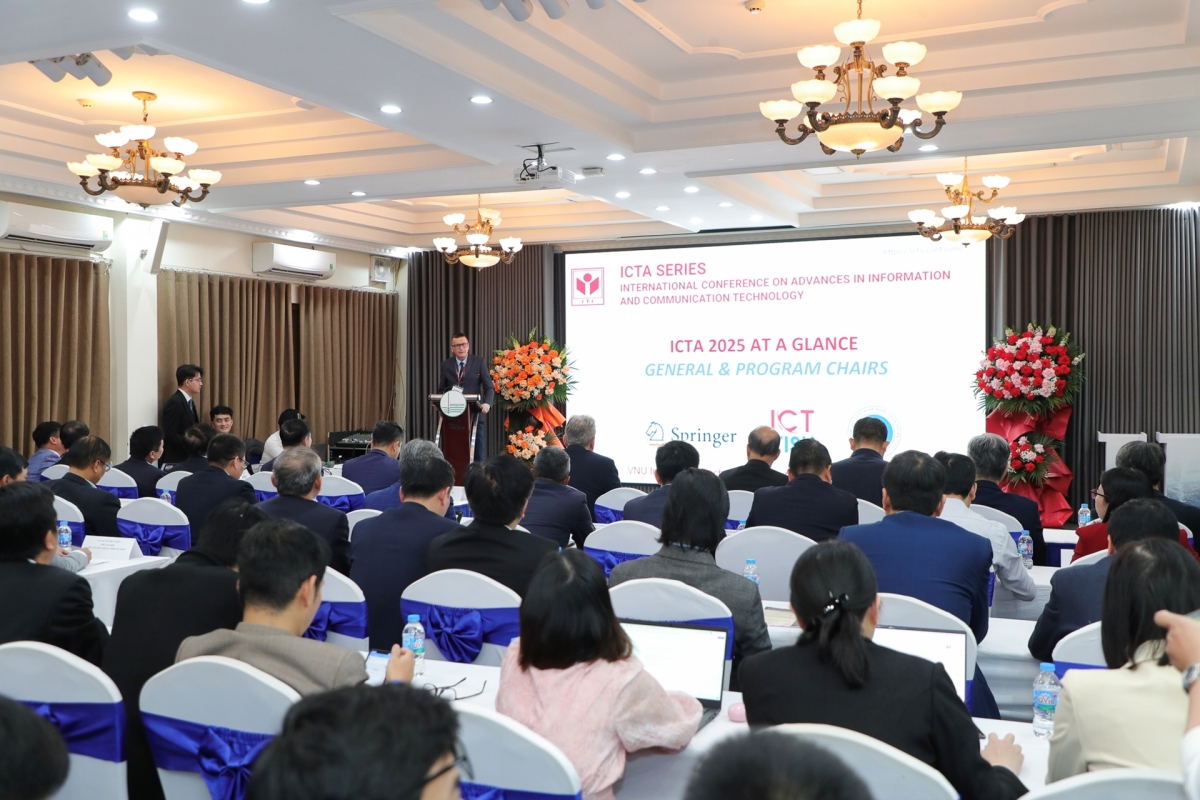 Các đại biều tham dự Hội nghị ICTA 2025 ( Ảnh: VNU)