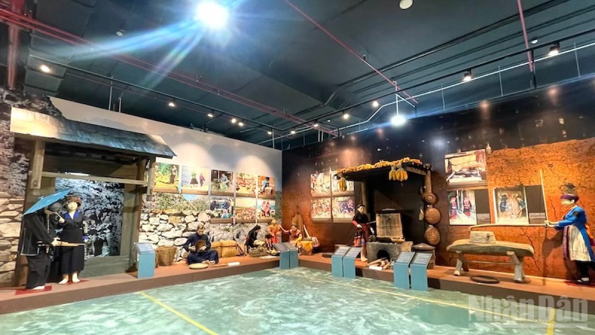 Sắc màu văn hóa vùng núi phía bắc tại triển lãm A80