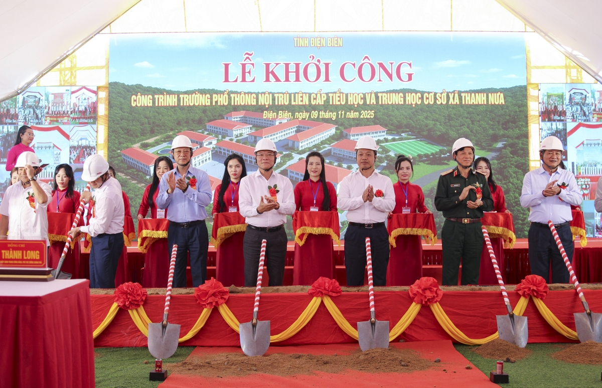 Phó Thủ tướng Chính phủ Lê Thành Long và lãnh đạo tỉnh Điện Biên khởi công Trường Phổ thông Dân tộc Nội trú Tiểu học – THCS Thanh Nưa.