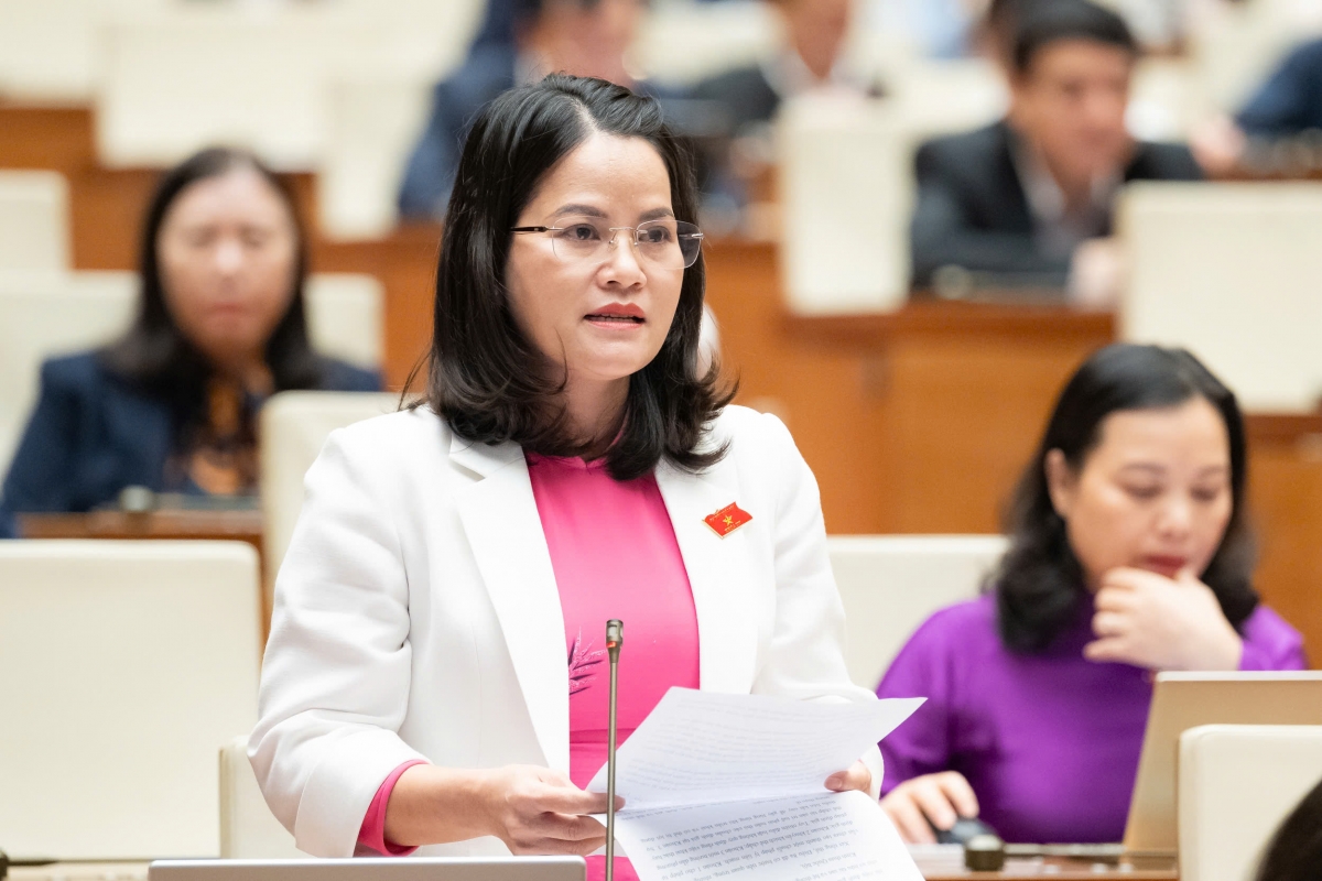 Đại biểu Nguyễn Hoàng Bảo Trân, Đoàn ĐBQH TP. Hồ Chí Minh. Ảnh Quochoi.vn