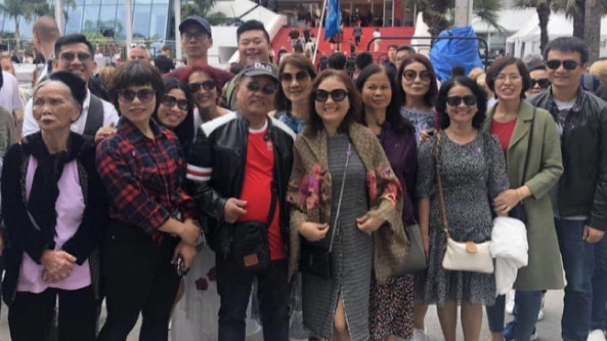 Người cao tuổi luôn cảm thấy vui khỏe khi đi du lịch (Ảnh VTCnews)