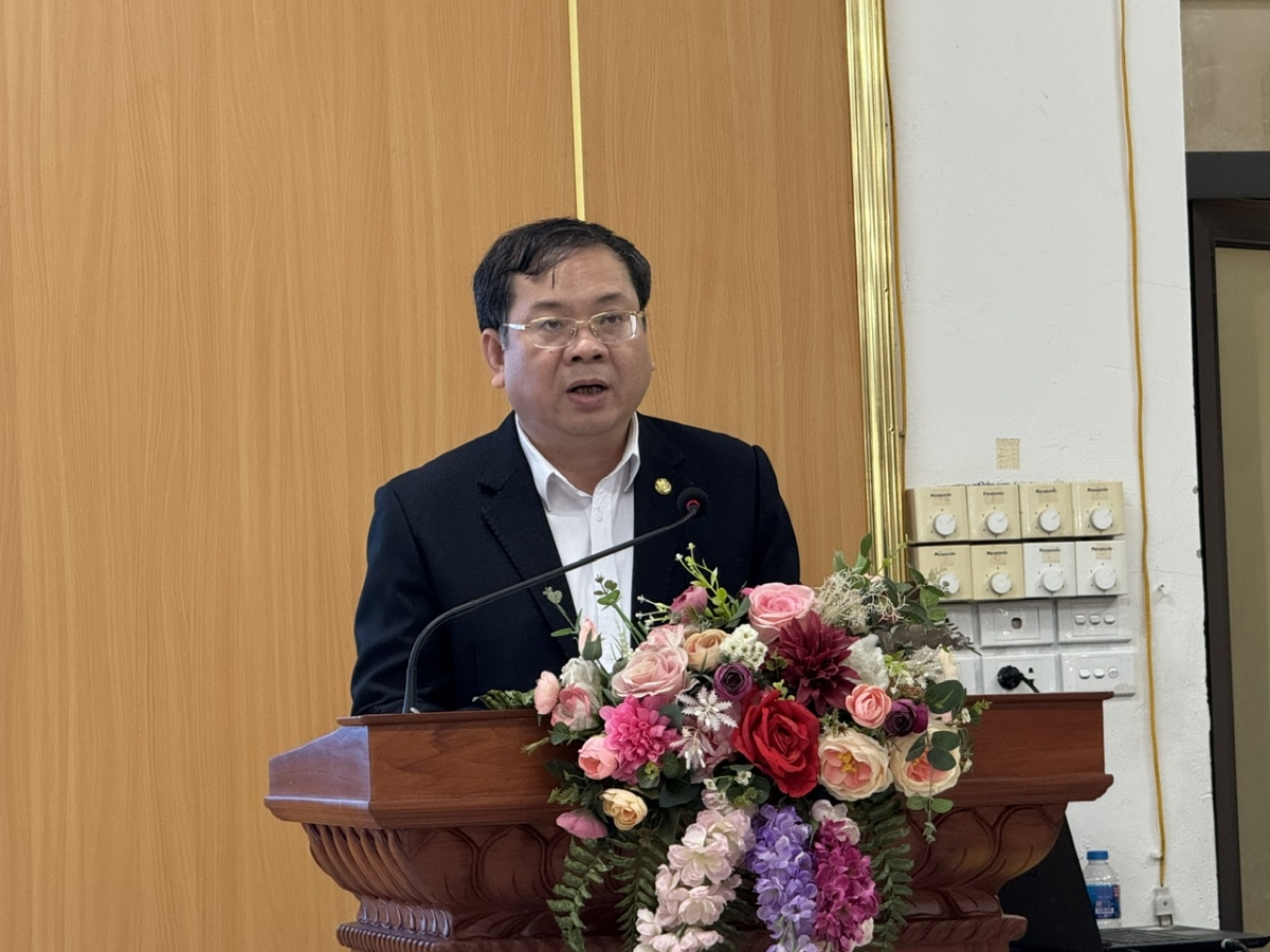 Phó Giám đốc Sở GDDT Phú thọ Nguyễn Quang Minh trình bày tham luận tại Hội thảo
(Ảnh: Thu Lương VOV2)