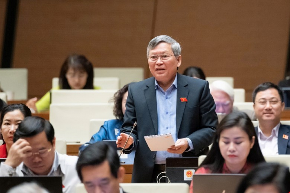 Đại biểu Tô Văn Tám, Đoàn ĐBQH tỉnh Quảng Ngãi. Ảnh: Quochoi.vn