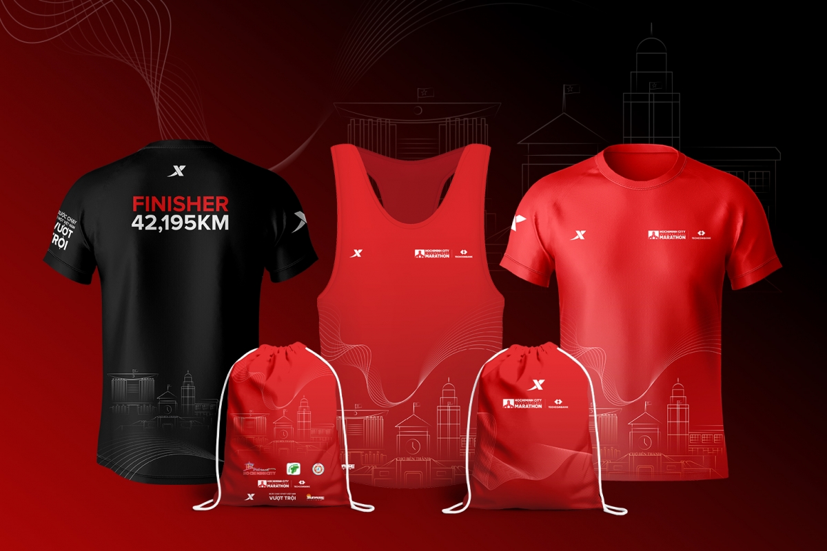 Bộ vật phẩm với áo thi đấu, áo hoàn thành cự ly marathon của giải marathon quốc tế Techcombank TP.HCM
(ảnh: BTC)