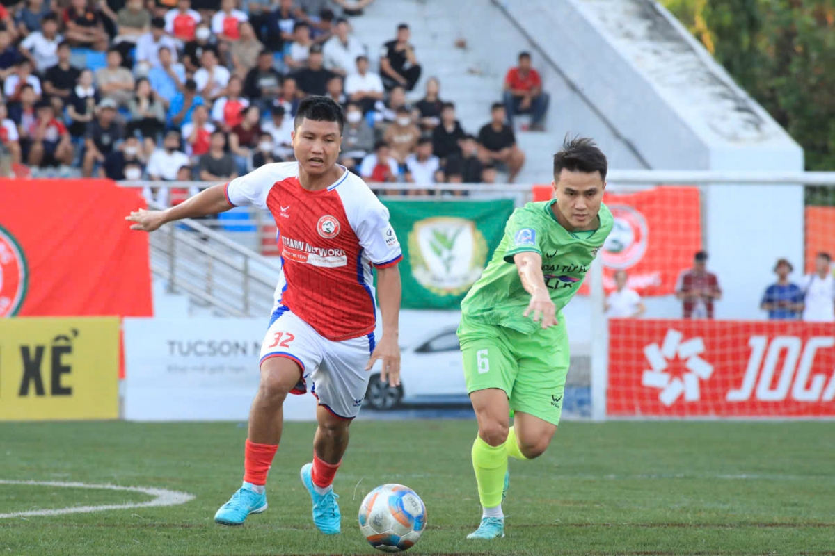 ĐKVĐ Đại Từ (xanh) giành được 3 điểm trọn vẹn trong trận ra quân VCK VSC-S5 (ảnh: Vietfootball)