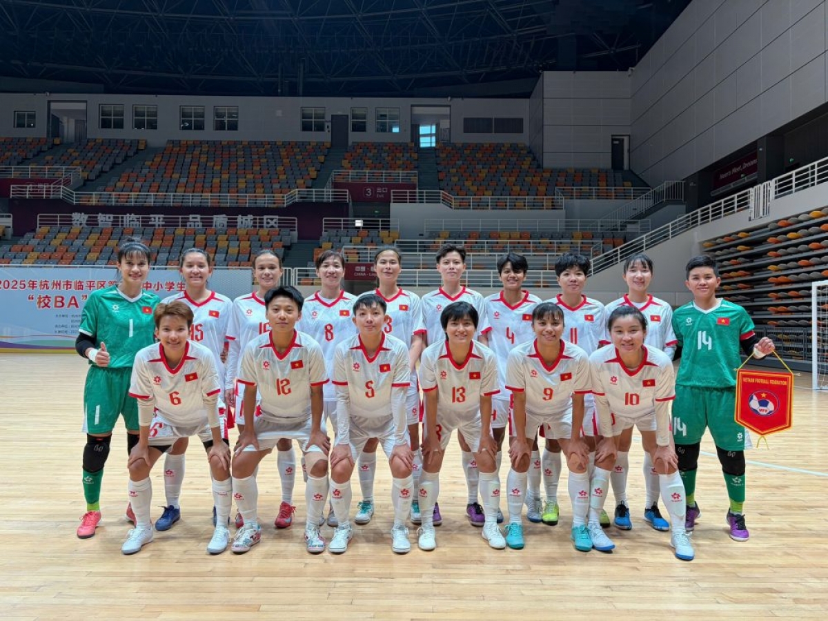 Đội tuyển Futsal nữ Việt Nam có màn trình diễn đáng khen ngợi khi cầm hòa chủ nhà Trung Quốc (Ảnh VFF)