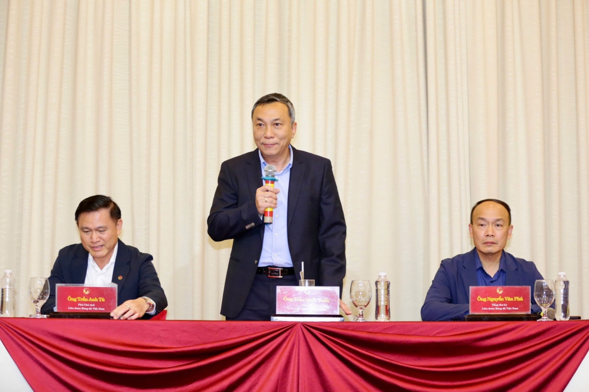 Ông Trần Quốc Tuấn, Chủ tịch VFF tin tưởng các đội tuyển sẽ thi đấu hết mình vì màu cờ sắc áo (Ảnh VFF)