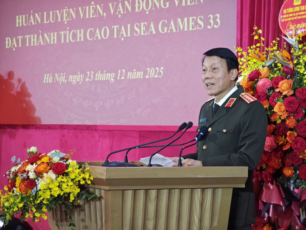 Đại tướng Lương Tam Quang phát biểu chỉ đạo tại buổi gặp mặt (ảnh: BTC)