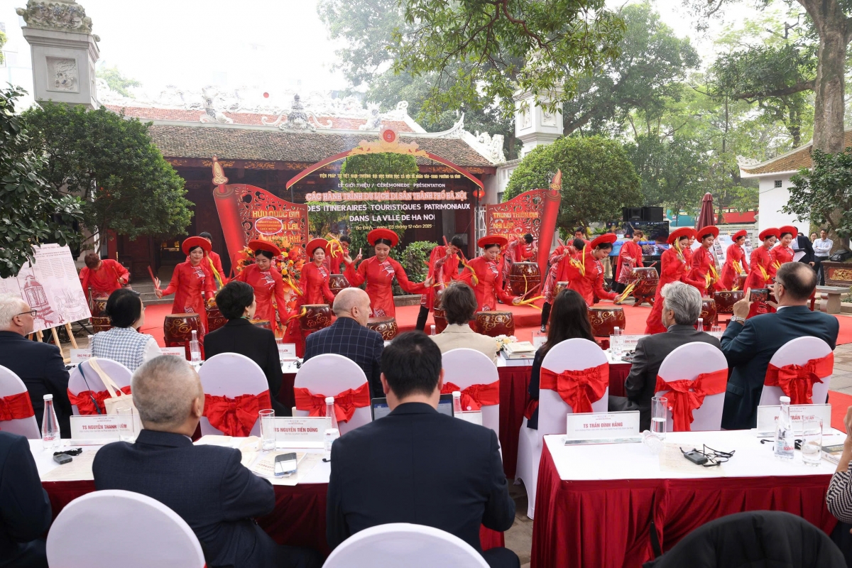 Toàn cảnh lễ ra mắt Các hành trình du lịch di sản TP. Hà Nội