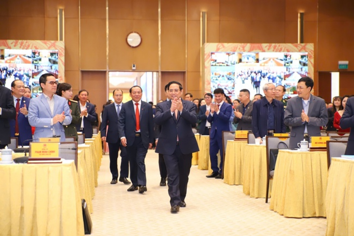 Thủ tướng Chính phủ Phạm Minh Chính dự và chỉ đạo Hội nghị