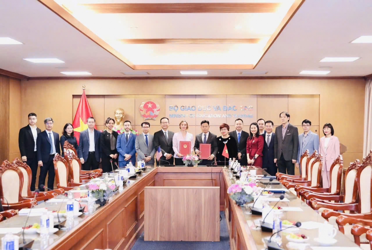 Bộ Giáo dục và Đào tạo (GD-ĐT) đã ký Bản ghi nhớ hợp tác (MOU) với Tập đoàn Qualcomm (Hoa Kỳ). (Ảnh: Moet)