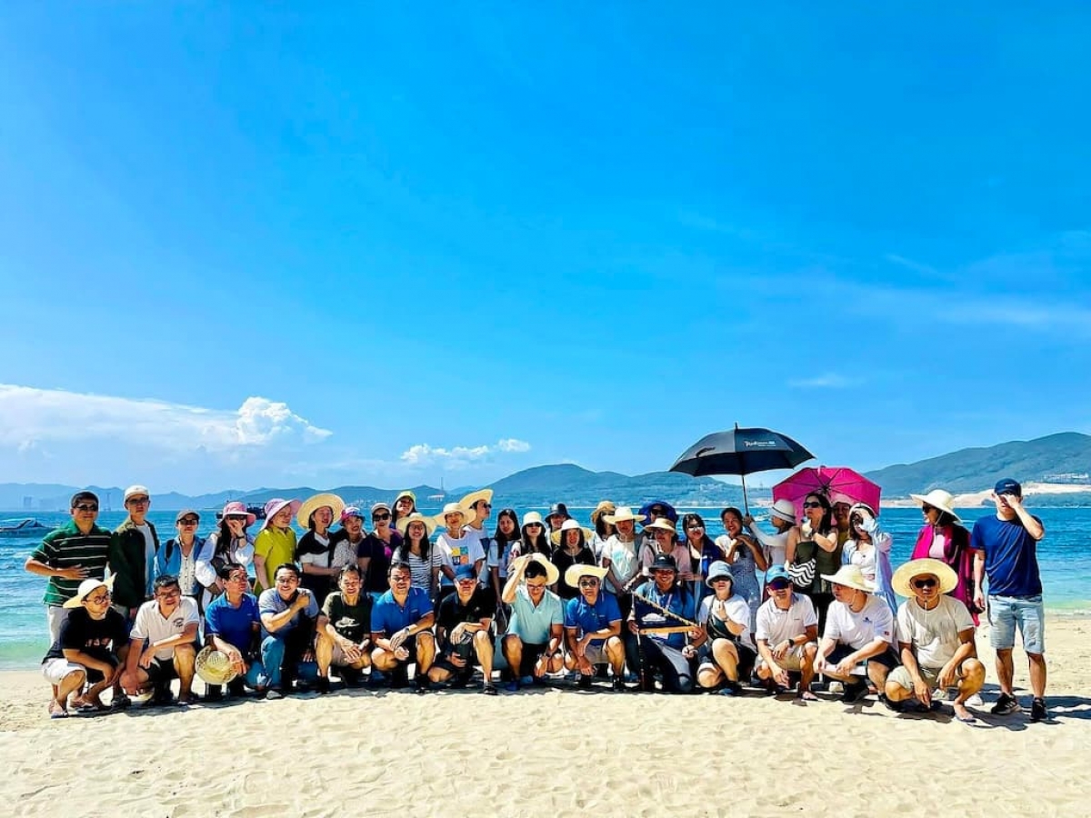 Du khách Việt có xu hướng lựa chọn điểm đến nghỉ dưỡng ven biển, có nắng ấm và hướng đến thư giãn. Ảnh: elmistibota.com