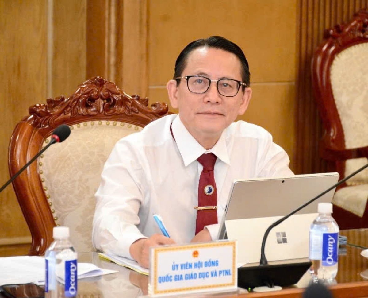 Giáo sư, Tiến sĩ khoa học Dương Quý Sỹ - Ủy viên Hội đồng Quốc gia Giáo dục và Phát triển nhân lực (Ảnh: NVCC)