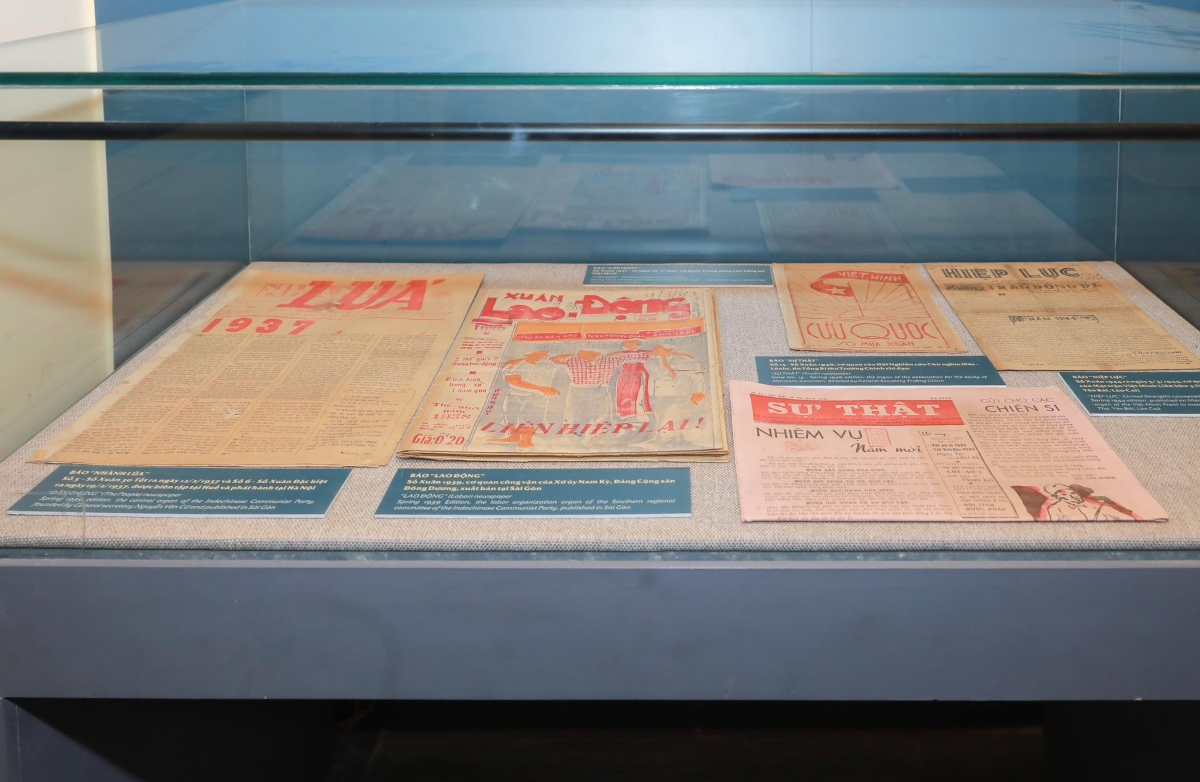 Sưu tập báo Xuân của Đảng trước Cách mạng tháng Tám năm 1945. Ảnh: Phan Phương