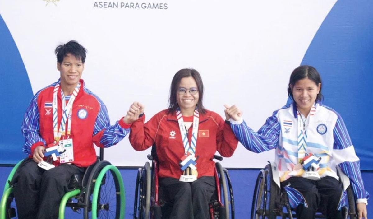 Vi Thị Hằng có màn trình diễn xuất sắc trên đường đua xanh (Ảnh: Thái Dương)