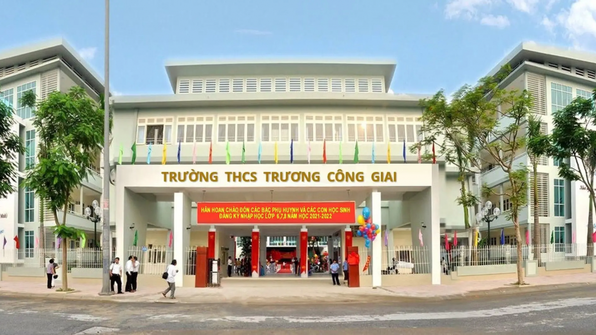 Ngôi trường ở Cầu Giấy, Hà Nội mang tên ông. Ảnh:thcstruongconggiai.edu.vn