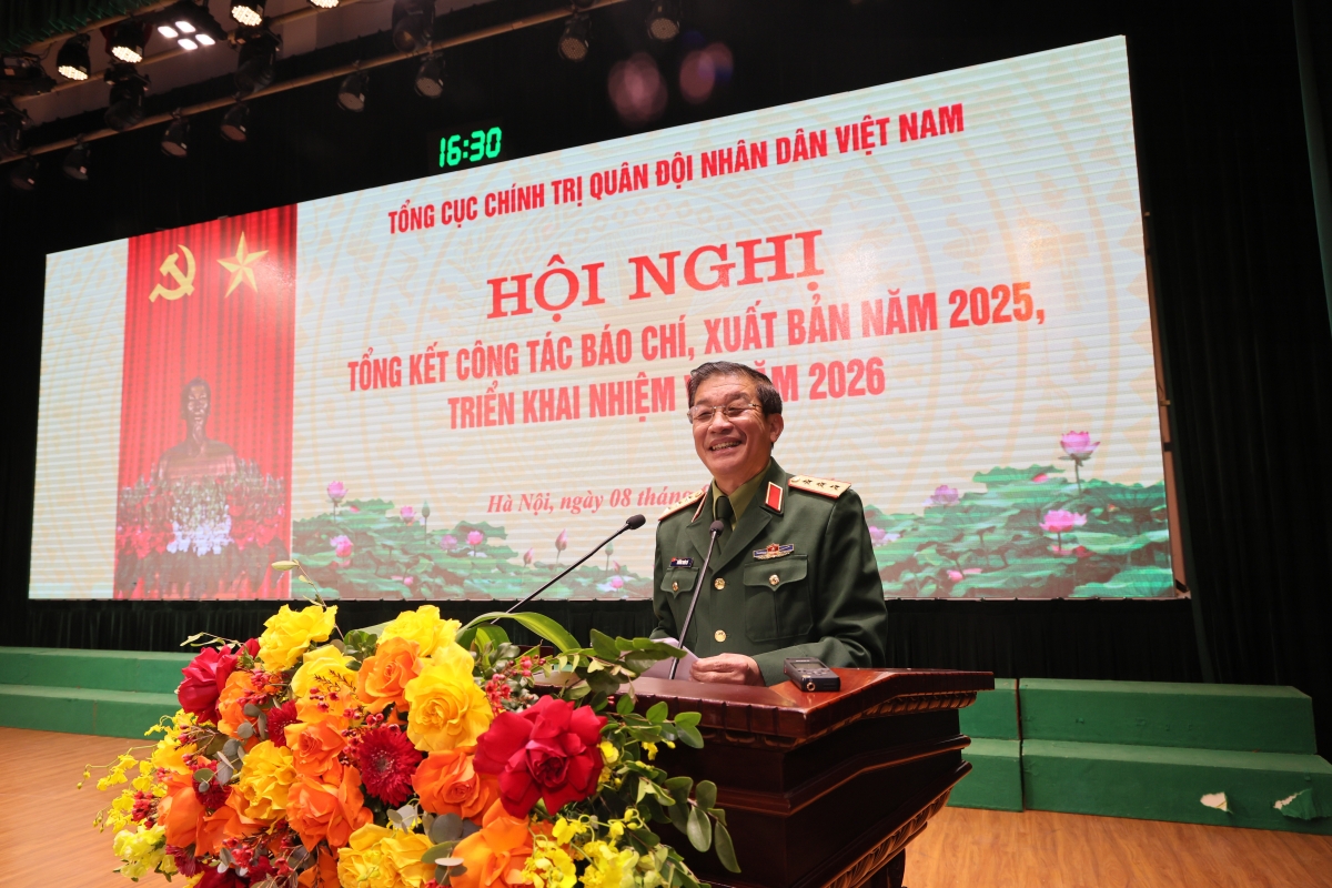 Thượng tướng Trương Thiên Tô ghi nhận sự đóng góp tích cực của báo chí làm sáng đẹp hình ảnh
Quân đội Nhân dân Việt Nam (Ảnh: Bình Minh)