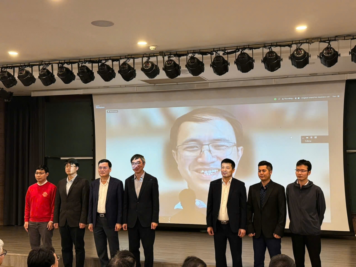 Đại diện các thành viên tham gia chương trình hợp tác (Ảnh VIASM)