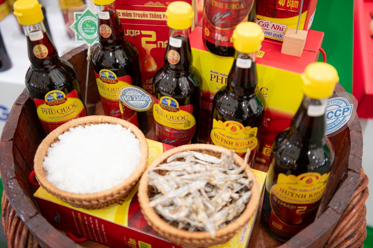 Nước mắm Phú Quốc - An Giang (Ảnh: Internet)